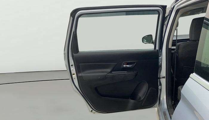 2022 Maruti XL6 ALPHA PLUS AT, Petrol, Automatic, 60,966 km, LHS Rear Door