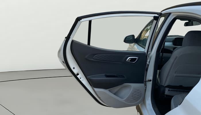 2021 Hyundai GRAND I10 NIOS SPORTZ AMT 1.2 KAPPA VTVT, Petrol, Automatic, 39,175 km, LHS Rear Door