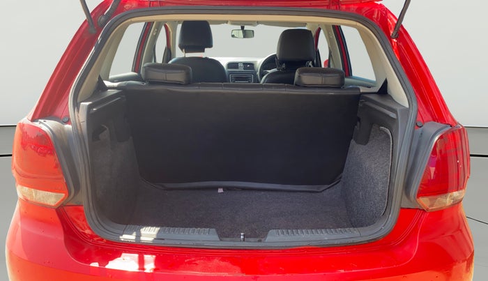 2016 Volkswagen Polo COMFORTLINE 1.2L, Petrol, Manual, 36,599 km, Boot Open Zoomed View