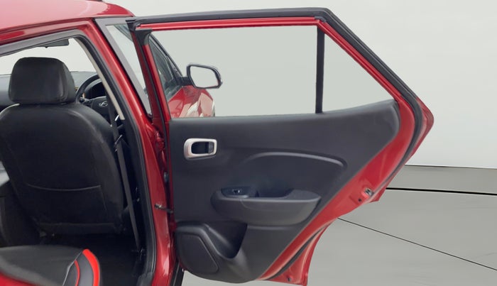 2020 Hyundai VENUE SX 1.0 TURBO, Petrol, Manual, 20,251 km, RHS Rear Door