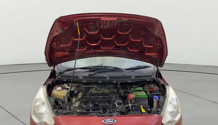 2015 Ford Figo Aspire TITANIUM 1.2 PETROL, Petrol, Manual, 87,026 km, Open Bonet