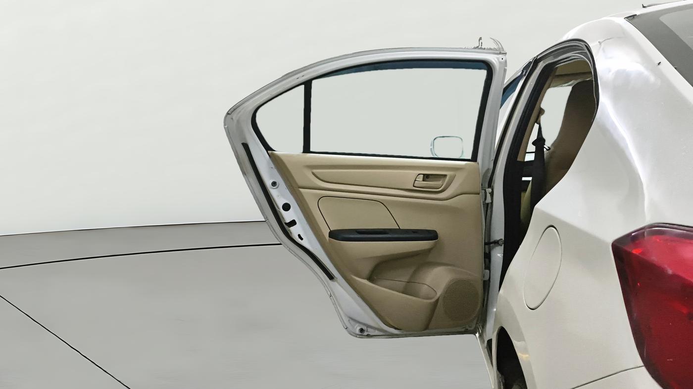 2022 Honda Amaze 1.2L I-VTEC E, CNG, Manual, 65,673 km, LHS Rear Door