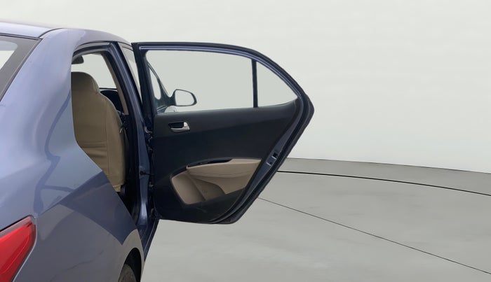 2016 Hyundai Xcent SX 1.2, Petrol, Manual, 54,168 km, RHS Rear Door