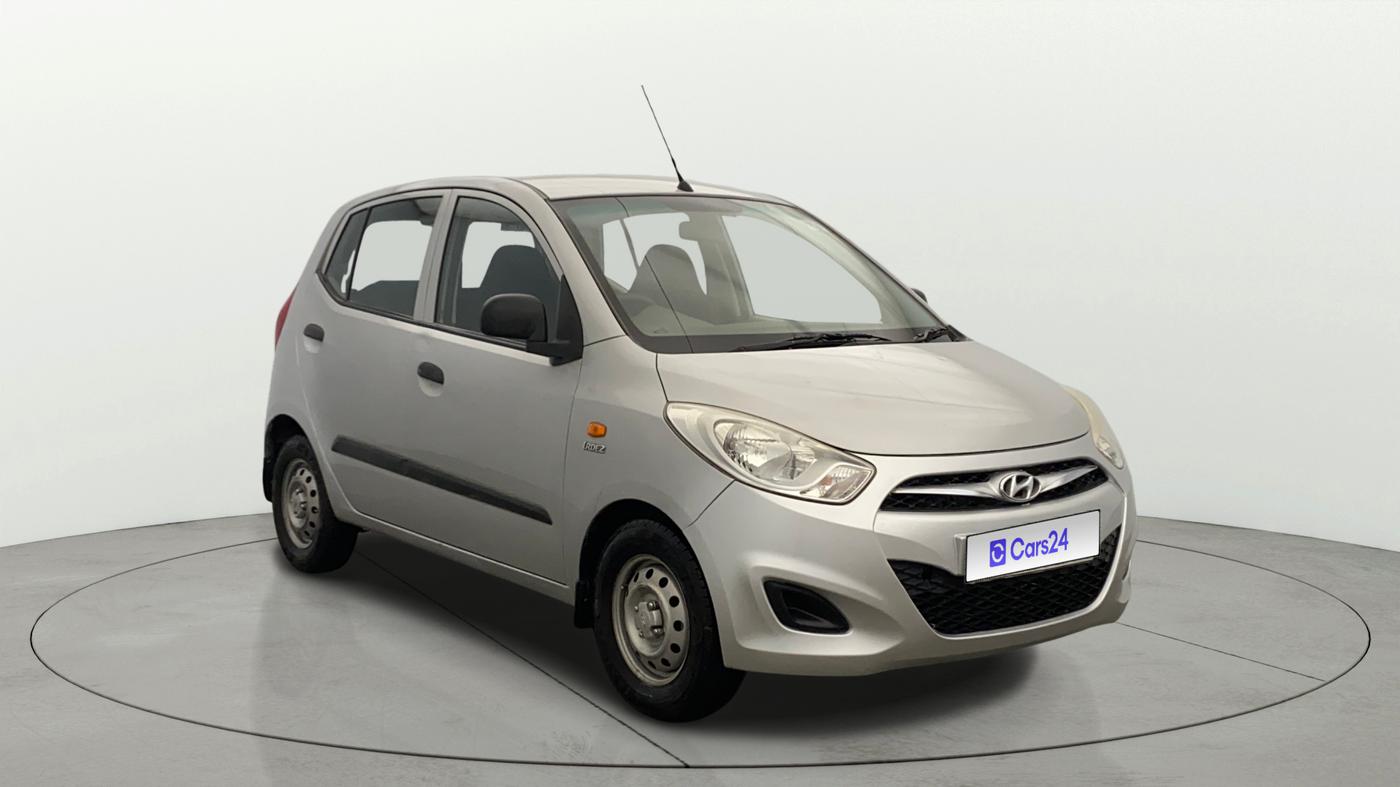 2015 Hyundai i10 MAGNA 1.1, Petrol, Manual, 36,590 km, Right Front Diagonal