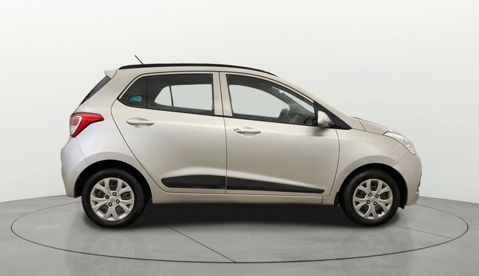 2016 Hyundai Grand i10 SPORTZ 1.2 KAPPA VTVT, Petrol, Manual, 68,138 km, Right Side View