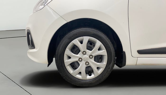 2014 Hyundai Grand i10 SPORTZ AT 1.2 KAPPA VTVT, Petrol, Automatic, 64,334 km, Left Front Wheel
