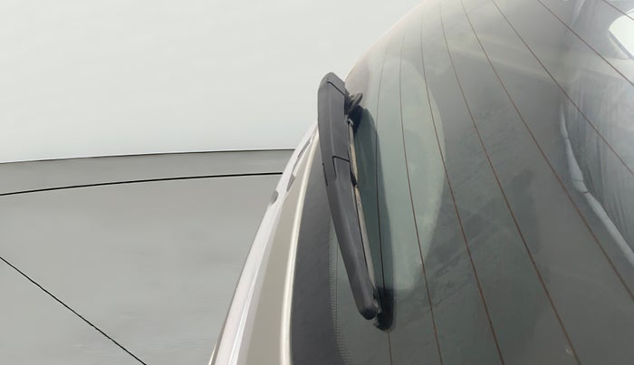 2015 Renault Duster 85 PS RXL PLUS DIESEL, Diesel, Manual, 98,972 km, Rear Wiper