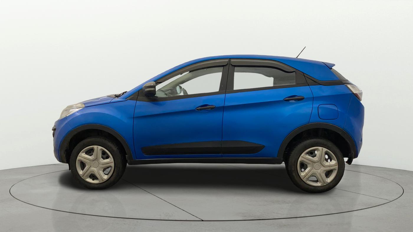 2019 Tata NEXON XM PETROL, Petrol, Manual, 1,18,765 km, Left Side