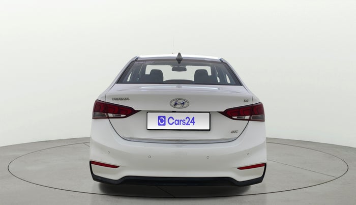 2019 Hyundai Verna 1.6 VTVT SX O, Petrol, Manual, 47,209 km, Back/Rear