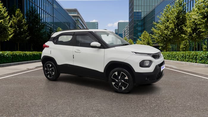 2024 Tata PUNCH ACCOMPLISHED DAZZLE PACK MT, Petrol, Manual, 30,942 km, Right Front Diagonal