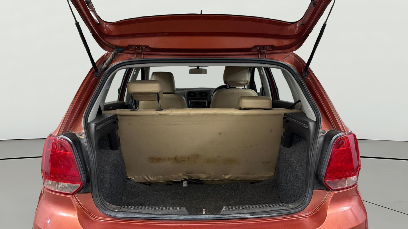 2015 Volkswagen Polo COMFORTLINE 1.2L, Petrol, Manual, 54,895 km, Boot Open Zoomed View