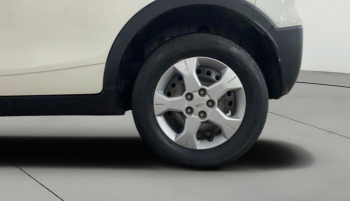 2021 Mahindra XUV300 W6 1.5 DIESEL AMT, Diesel, Automatic, 94,572 km, Left Rear Wheel