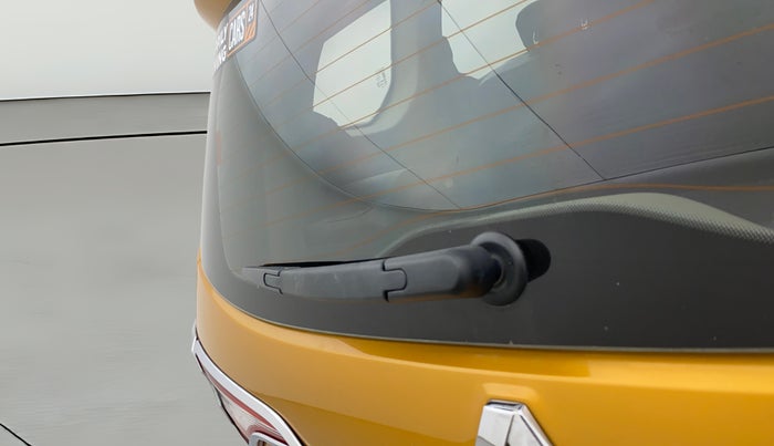 2020 Renault TRIBER RXZ AMT, Petrol, Automatic, 55,886 km, Rear Wiper