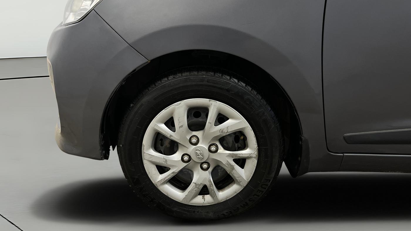 2018 Hyundai Grand i10 SPORTZ 1.2 KAPPA VTVT, Petrol, Manual, 67,868 km, Left Front Wheel