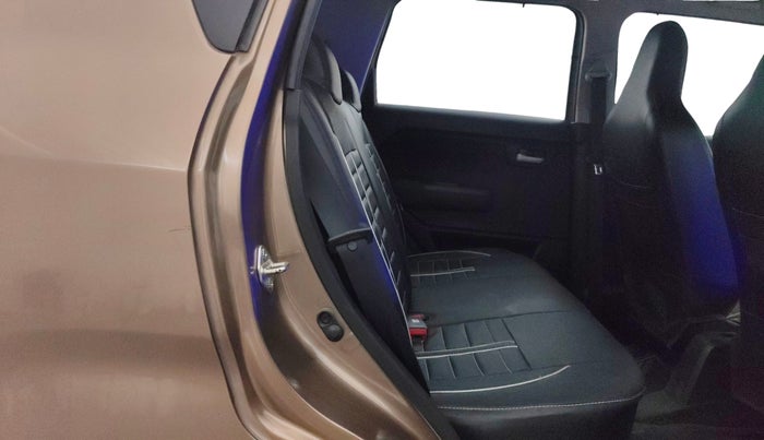 2023 Maruti New Wagon-R VXI CNG 1.0, CNG, Manual, 41,605 km, Right Side Rear Door Cabin