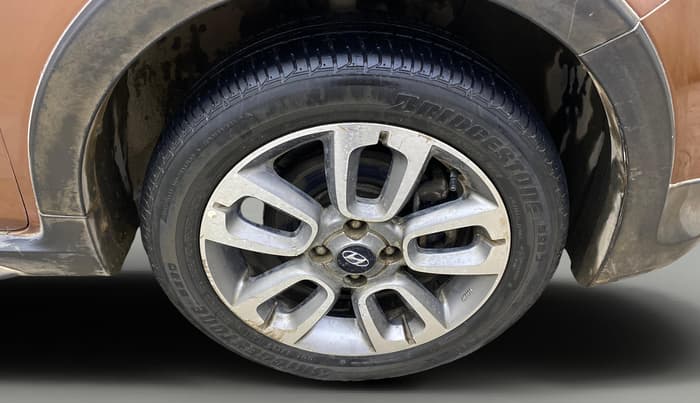 2016 Hyundai i20 Active 1.2 SX, Petrol, Manual, 41,732 km, Right Front Wheel