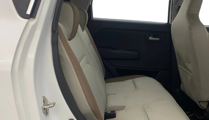 2021 Maruti New Wagon-R ZXI 1.2, Petrol, Manual, 27,961 km, Right Side Rear Door Cabin