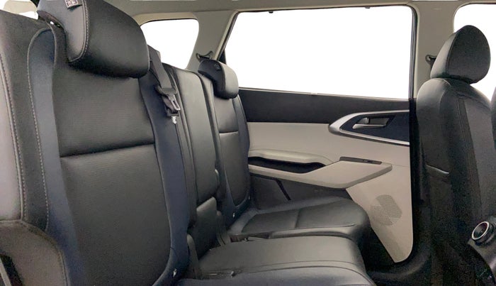 2024 KIA CARENS Premium (O) 1.5 Petrol 7 STR, Petrol, Manual, 9,445 km, Right Side Rear Door Cabin
