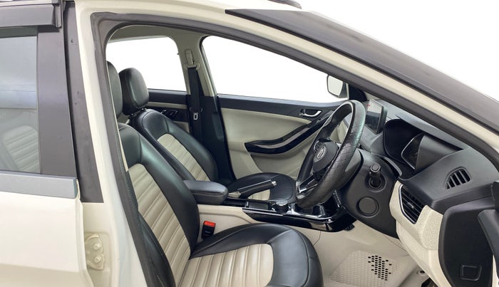 2020 Tata NEXON XZ PLUS PETROL, Petrol, Manual, 42,304 km, Right Side Front Door Cabin