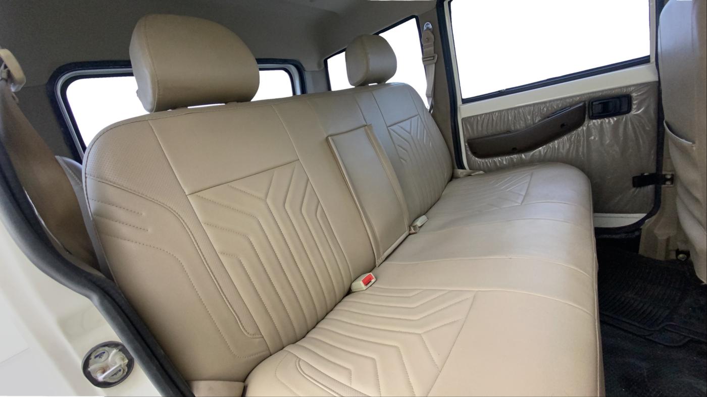 2022 Mahindra Bolero B6 (O), Diesel, Manual, 69,492 km, Right Side Rear Door Cabin