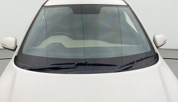 2016 Hyundai Elite i20 SPORTZ 1.2, Petrol, Manual, 1,15,037 km, Front Windshield