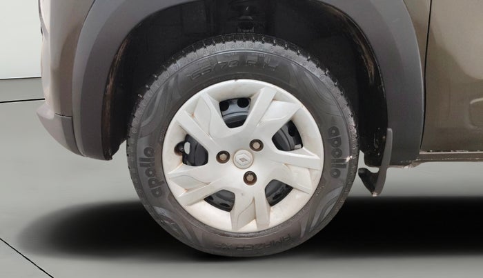 2022 Renault Kwid RXT 1.0 (O), Petrol, Manual, 38,311 km, Left Front Wheel