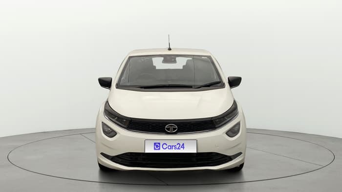 2020 Tata ALTROZ XZ PETROL, Petrol, Manual, 1,42,199 km, Front