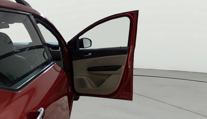 2020 Renault TRIBER RXZ, Petrol, Manual, 59,218 km, RHS Front Door