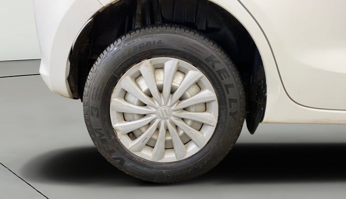 2019 Maruti Swift LXI, Petrol, Manual, 79,699 km, Right Rear Wheel