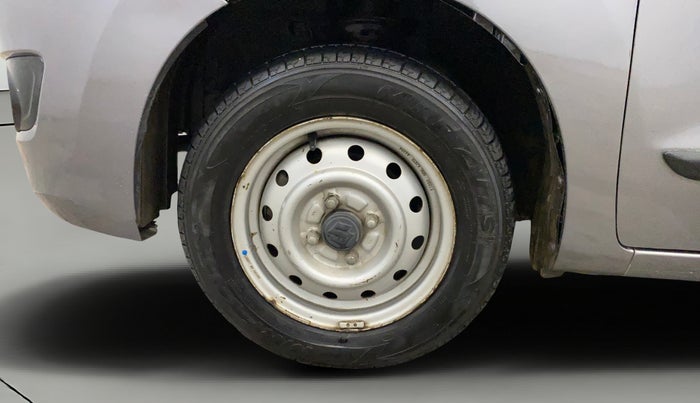 2017 Maruti Wagon R 1.0 LXI, Petrol, Manual, 49,830 km, Left Front Wheel