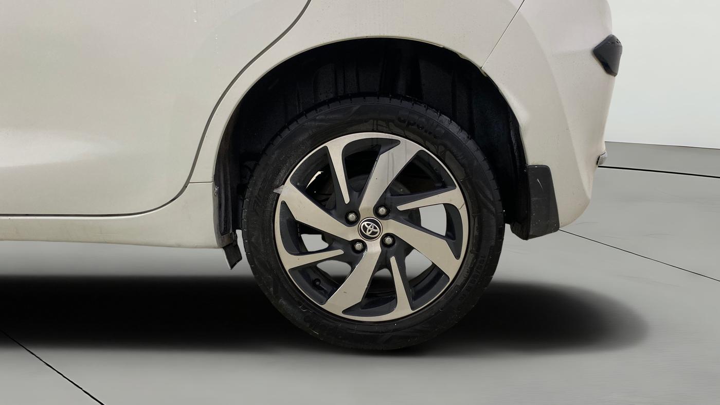 2023 Toyota Glanza G E-CNG, CNG, Manual, 74,710 km, Left Rear Wheel