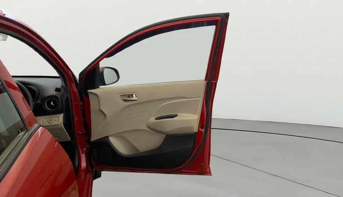 2018 Hyundai NEW SANTRO SPORTZ AMT, Petrol, Automatic, 45,325 km, RHS Front Door