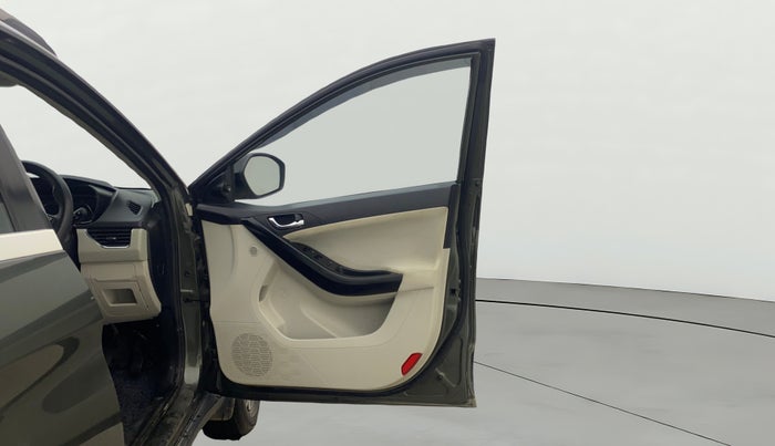 2022 Tata NEXON XZ PLUS PETROL, Petrol, Manual, 20,713 km, RHS Front Door