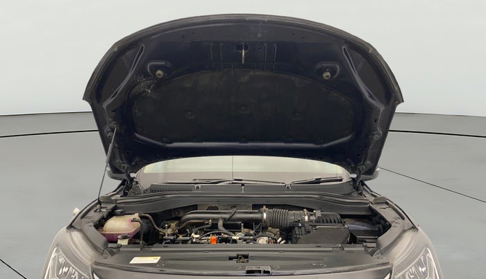 2022 Mahindra XUV700 AX 5 P MT 7 STR, Petrol, Manual, 32,954 km, Open Bonet