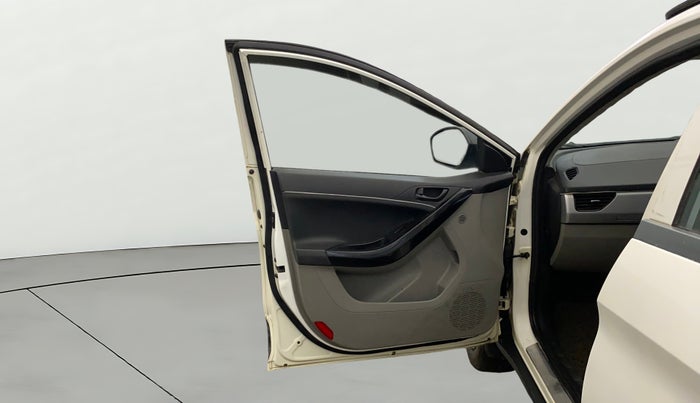 2019 Tata NEXON XM PETROL, CNG, Manual, 77,136 km, LHS Front Door