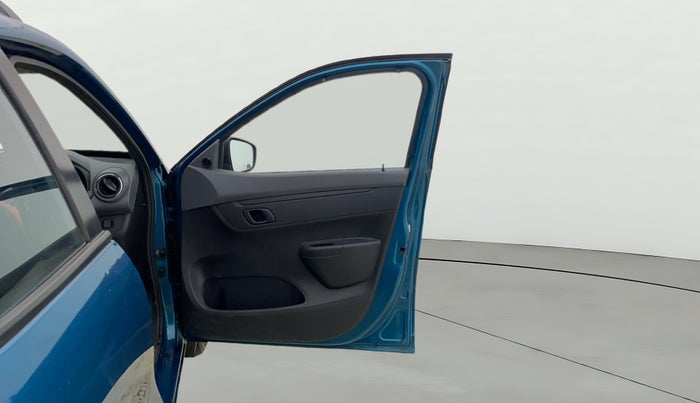 2020 Renault Kwid RXT 1.0 AMT (O), Petrol, Automatic, 56,472 km, RHS Front Door