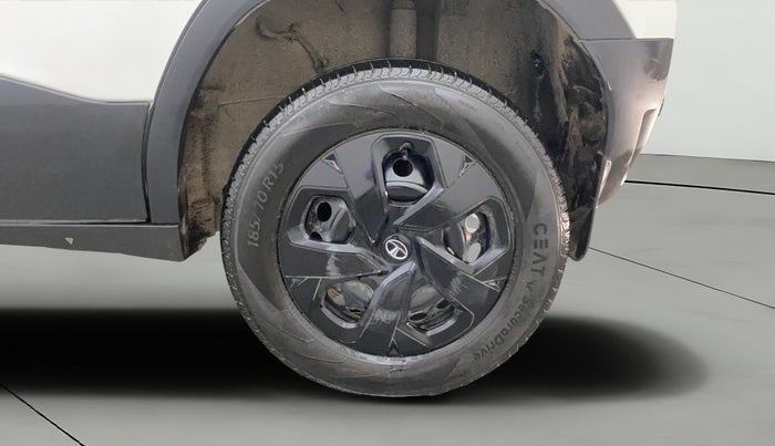 2023 Tata PUNCH ADVENTURE MT, Petrol, Manual, 18,174 km, Left Rear Wheel