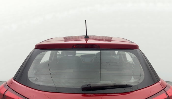 2017 Hyundai Elite i20 ASTA 1.2 (O), Petrol, Manual, 1,16,661 km, Rear Windshield