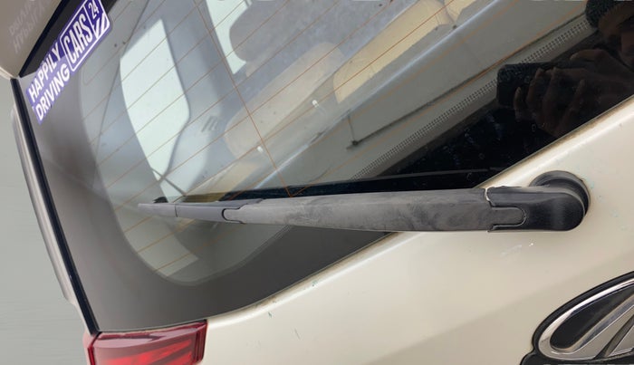 2020 Mahindra XUV500 W7, Diesel, Manual, 79,823 km, Rear Wiper