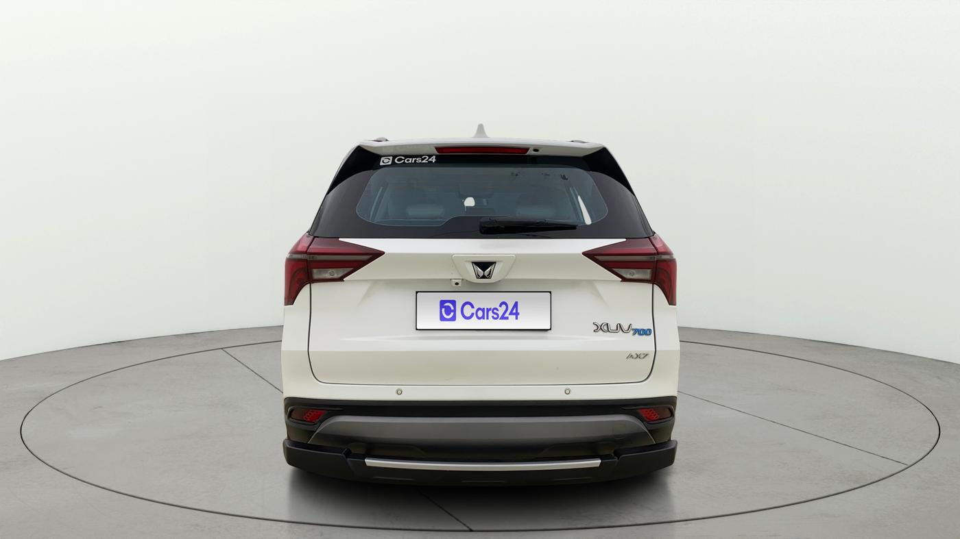 2022 Mahindra XUV700 AX 7 LUXURY P AT 7 STR, Petrol, Automatic, 63,719 km, Back/Rear