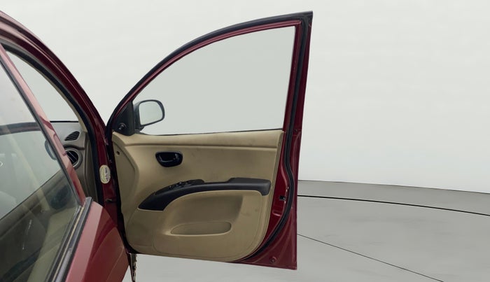 2015 Hyundai i10 MAGNA 1.1, Petrol, Manual, 94,992 km, RHS Front Door