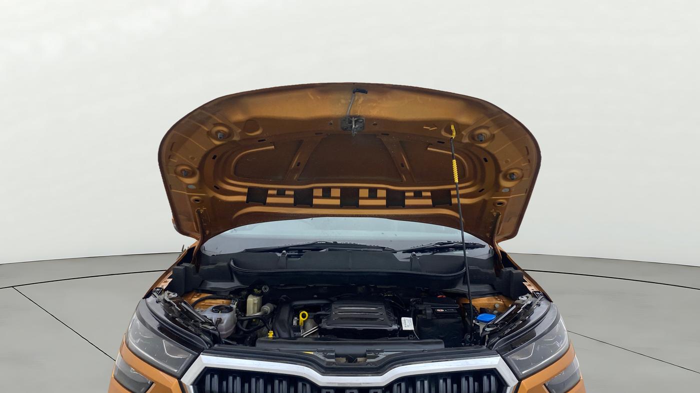 2023 Skoda KUSHAQ AMBITION 1.0L TSI AT, Petrol, Automatic, 15,555 km, Open Bonet