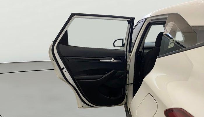 2021 KIA SELTOS HTE 1.5 DIESEL, Diesel, Manual, 31,442 km, LHS Rear Door