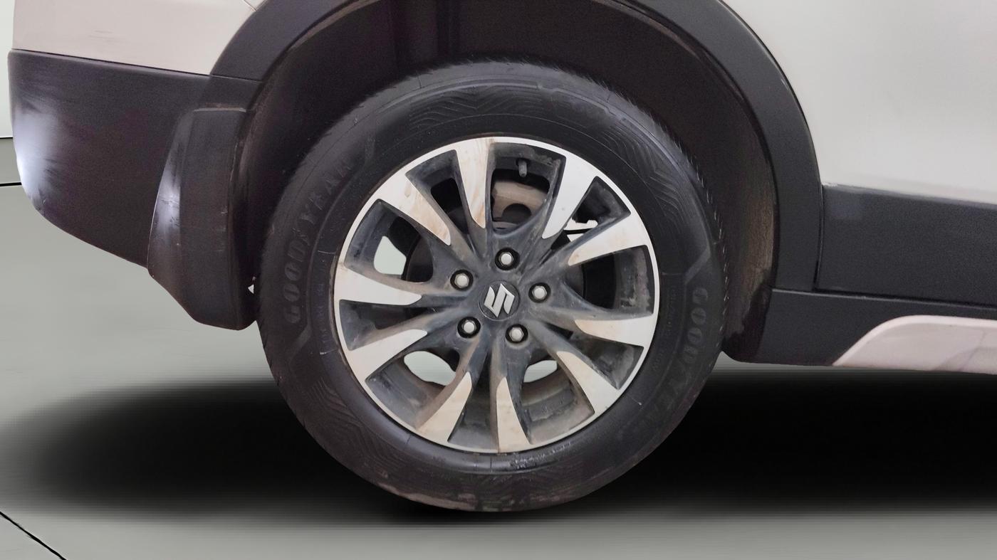 2021 Maruti S Cross ZETA 1.5, Petrol, Manual, 1,21,313 km, Right Rear Wheel