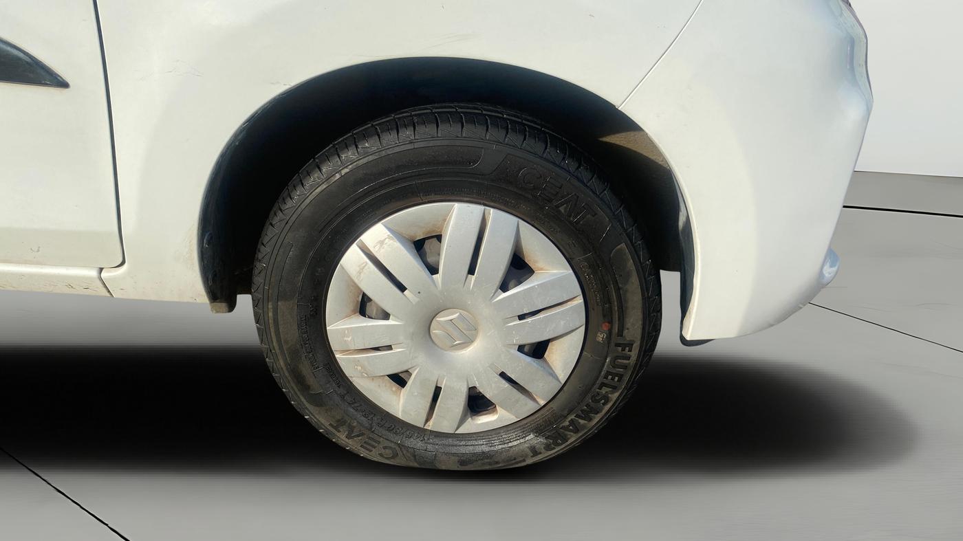 2021 Maruti Alto VXI, Petrol, Manual, 18,618 km, Right Front Wheel