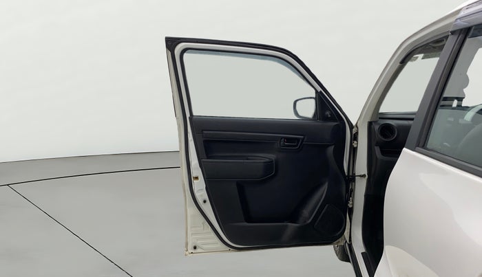 2022 Maruti S PRESSO VXI+, Petrol, Manual, 14,998 km, LHS Front Door