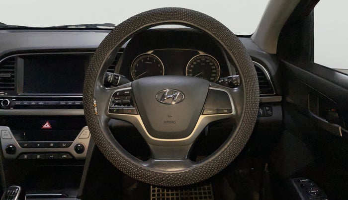 2017 Hyundai New Elantra 2.0 SX MT PETROL, Petrol, Manual, 95,809 km, Steering Wheel Close Up