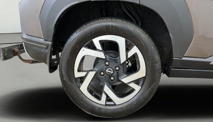 2022 Nissan MAGNITE XV MT, Petrol, Manual, 11,869 km, Right Rear Wheel