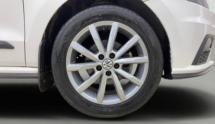 2021 Volkswagen Polo HIGHLINE PLUS 1.0L TSI AT, Petrol, Automatic, 44,004 km, Right Front Wheel