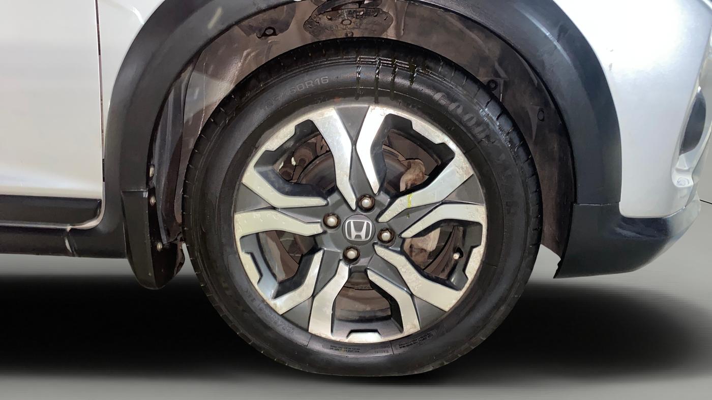 2018 Honda WR-V 1.5L I-DTEC VX MT, Diesel, Manual, 70,588 km, Right Front Wheel